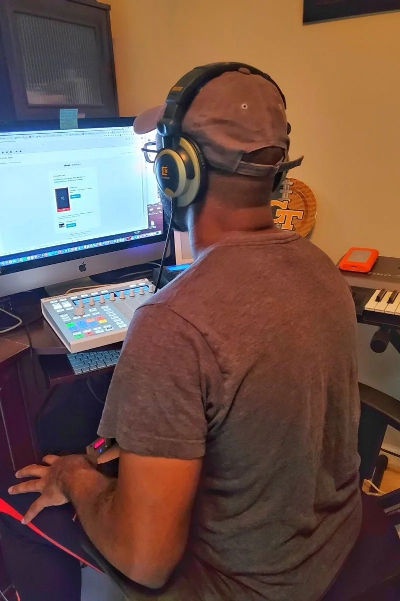 iaac-chris-craft-mixing-music-home-studio