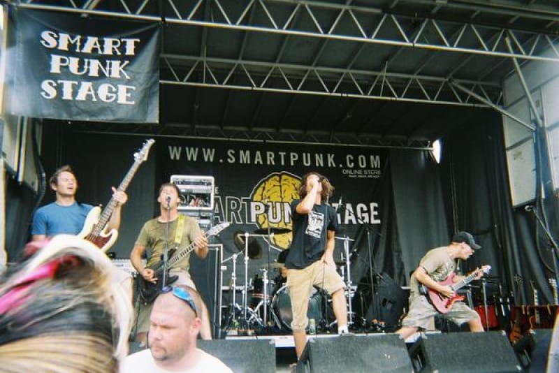 iaac-ryan-baustert-onstage-live-shot-from-crowd-angle