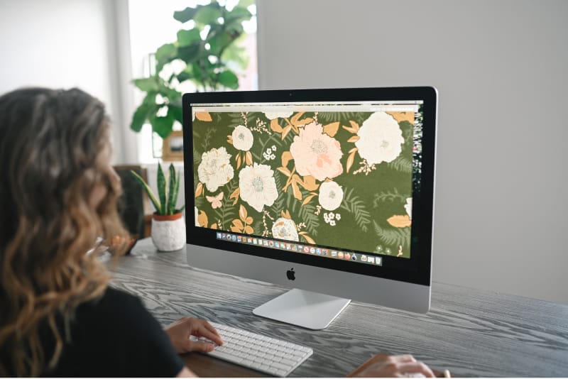 iaac-bonnie-christine-working-on-desktop