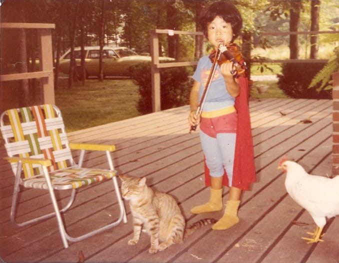 iaac-noa-kageyama-and-his-cat-Lucky-and-pet-chicken-1979-age-3