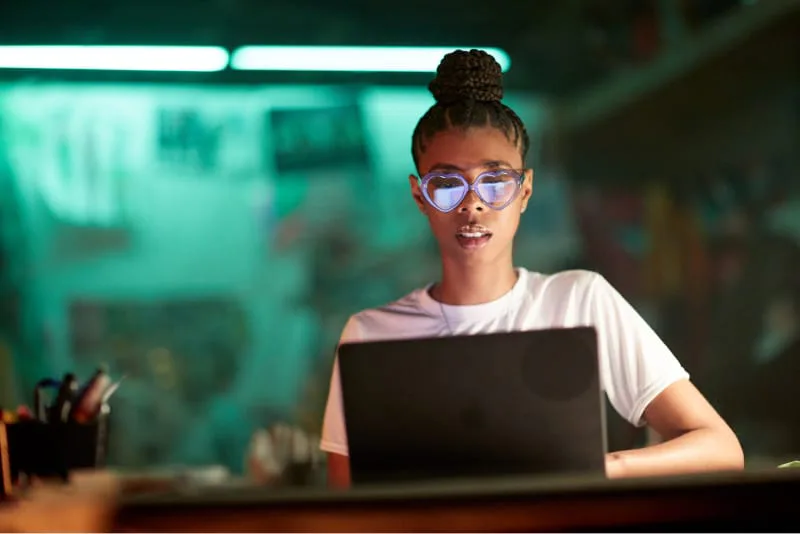 iaac-whitney-manney-on-laptop