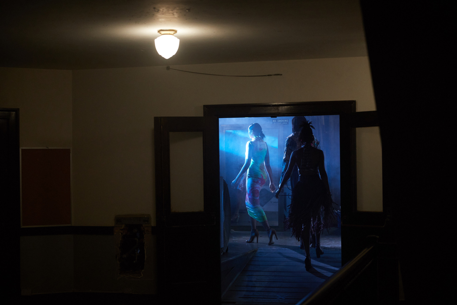 iaac-whitney-manney-fashion-show-model-reflection