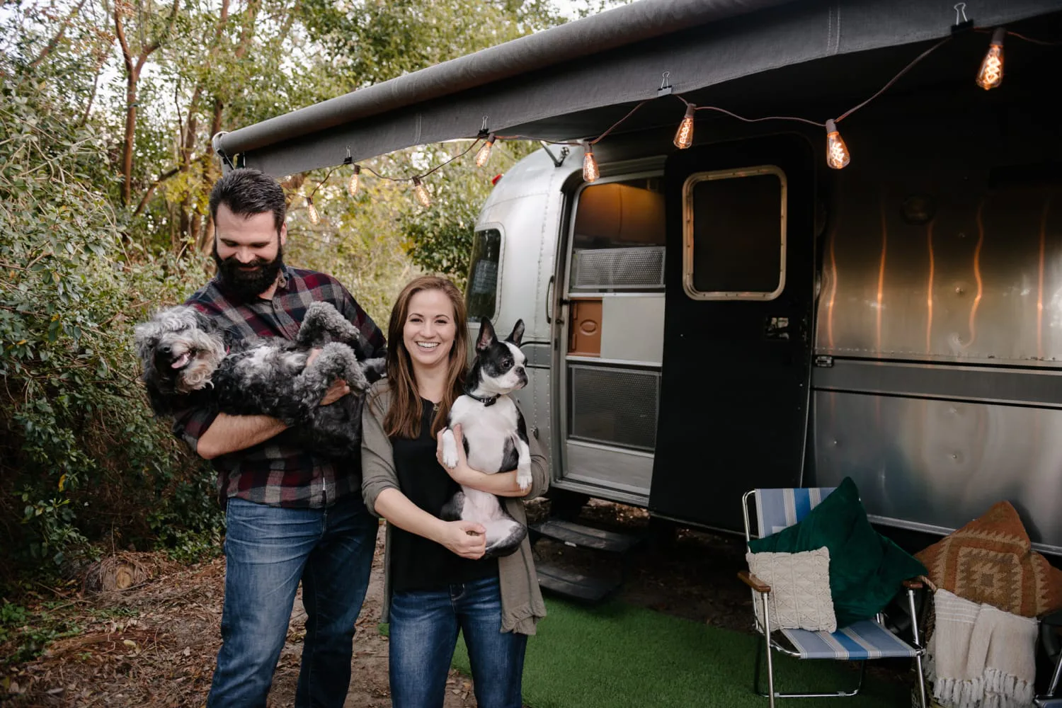 iaac-nick-true-and-hannah-and-dogs-in-front-of-airstream