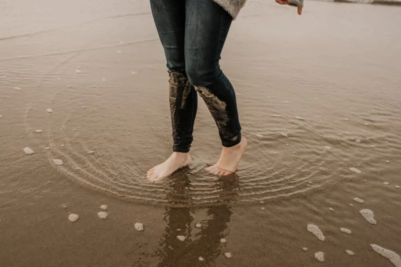Jessica sandy shins